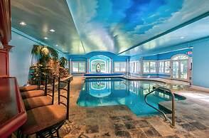 Mansion w 10 Bedrooms Pool and Theater