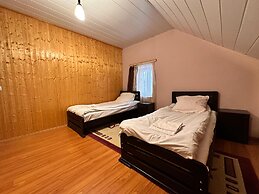 Family Hotel Parnas 2250