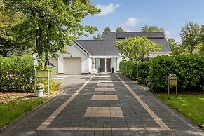 Studio in Kamperland With Terrace