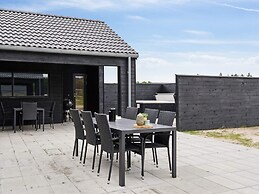 5 Star Holiday Home in Norre Nebel