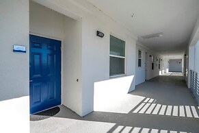 3191 402 Family Fun 3BR Themed Apt Near Disney