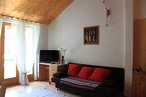 Cozy Holiday Apartment Near Ski Nassfeld