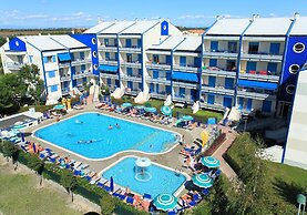 Nice Apartment in Caorle With Balcony