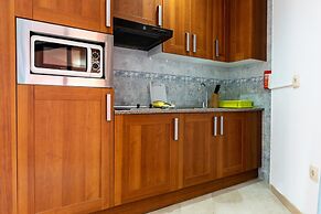 Beachfront Apartment -don Juan Manilva
