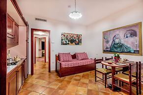 Residence with pool in Sos Alinos