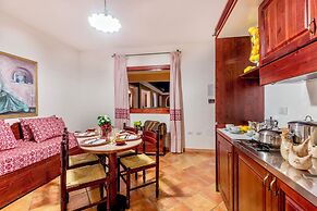 Residence with pool in Sos Alinos