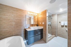 Harbor Delight Penthouse