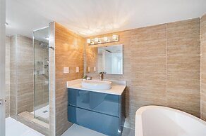 Harbor Delight Penthouse