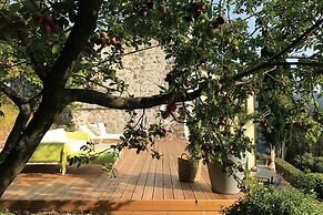 Casa Leopoldo in Castiglione Chiavarese