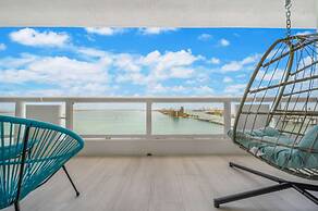 Diamond on the Bay in Miami