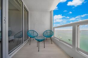 Diamond on the Bay in Miami