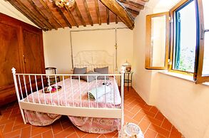 Cottage in San Marcello With Pool and Charm
