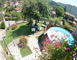 Charming Stone Cottage in San Marcello Pistoiese