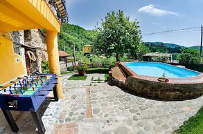 Cottage in San Marcello With Pool and Charm
