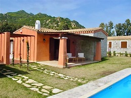 Villas with common or private pool in Costa Rei