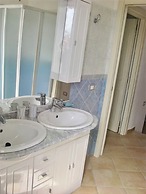 Villas with common or private pool in Costa Rei