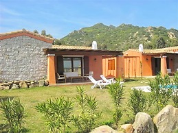 Villas with common or private pool in Costa Rei
