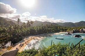 Colibri Parque Tayrona