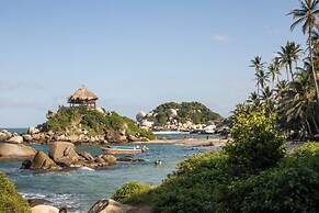 Colibri Parque Tayrona