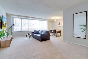 Modern 1BR Stay in Crystal City