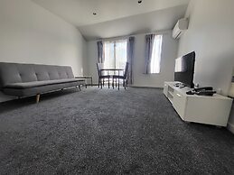 Courtesy Court Motel