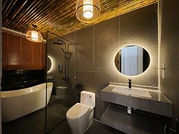 Ban Nho - Little Village