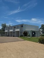 QCWA Kissing Point Units