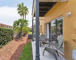 Beautiful Townhome at Lake Barkley With Pool View!