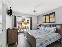 Beautiful Townhome at Lake Barkley With Pool View!