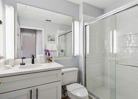 Beautiful Townhome at Lake Barkley With Pool View!