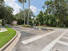 Beautiful Townhome at Lake Barkley With Pool View!
