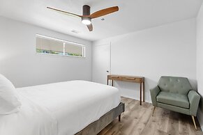 Spacious Family Home w Pool Hot Tub Large Yard