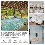 Spacious Family Home w Pool Hot Tub Large Yard