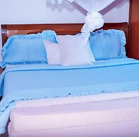 HOTEL DE SILVER BOTIQUE KiGALi