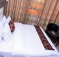 HOTEL DE SILVER BOTIQUE KiGALi
