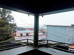 HOTEL DE SILVER BOTIQUE KiGALi