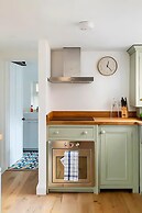 Stanley Road - Modern Flat in Oxford