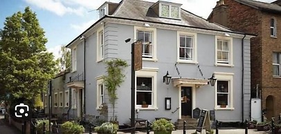 Stanley Road - Modern Flat in Oxford