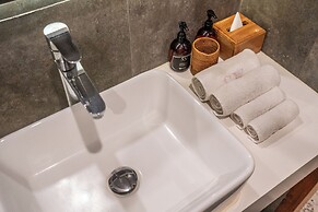 Berawa Cube Villa - 2 Bedrooms