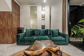 Berawa Cube Villa - 2 Bedrooms