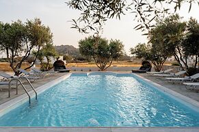 Diamantis studios apartments