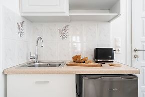 Diamantis studios apartments