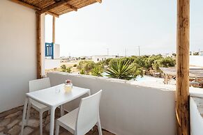 Diamantis studios apartments