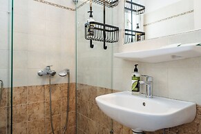 Diamantis studios apartments