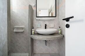 Diamantis studios apartments