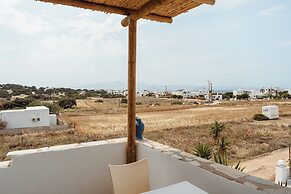 Diamantis studios apartments