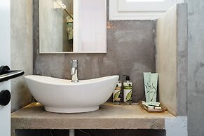 Diamantis studios apartments