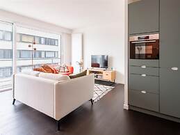 Lateral sea View Apartment in Ostend