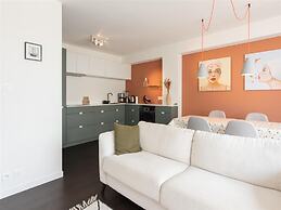 Lateral sea View Apartment in Ostend