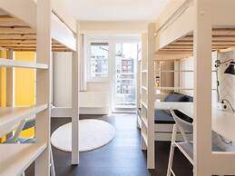 Lateral sea View Apartment in Ostend